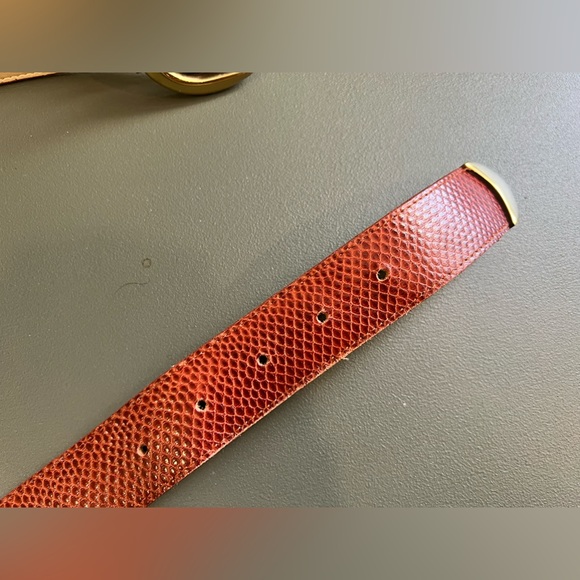 Emmanuel “Canadian Made” leather belt with gold accents - Picture 6 of 7